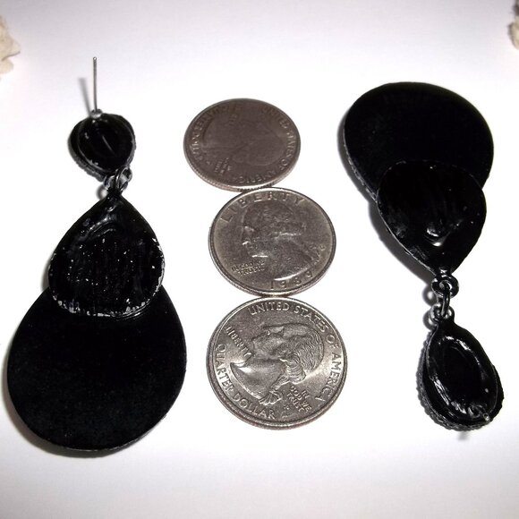 Black and Grey Statement Earrings Sparkly Rhinestone Costume Jewelry Woman D150 - Picture 3 of 4